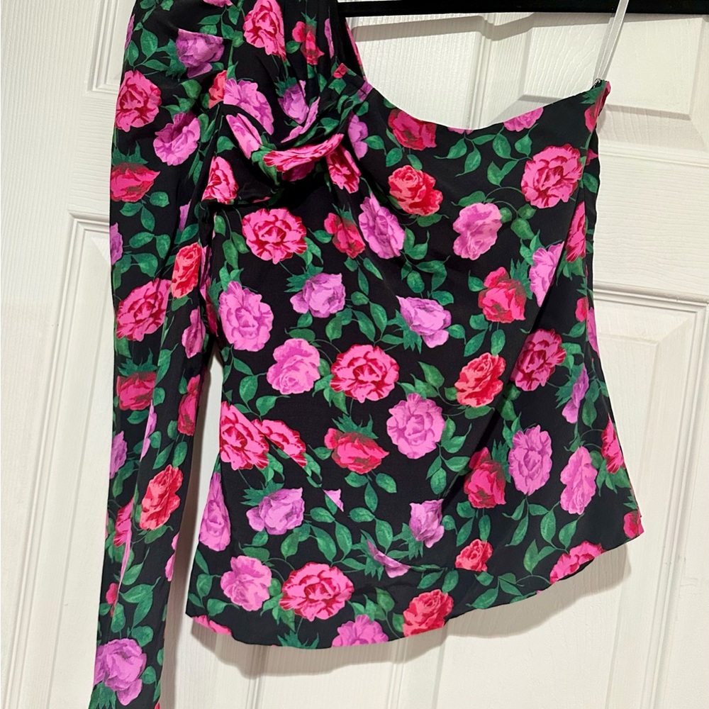 Floral One-Shoulder Top